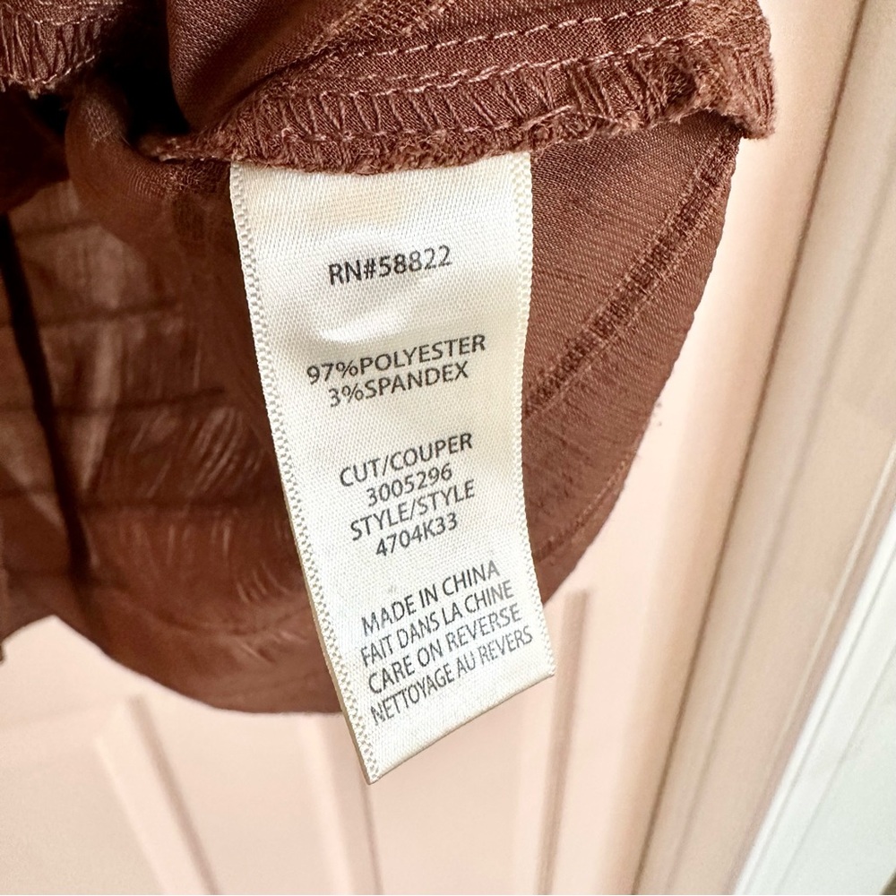 Brown lightweight max studio top - image 4